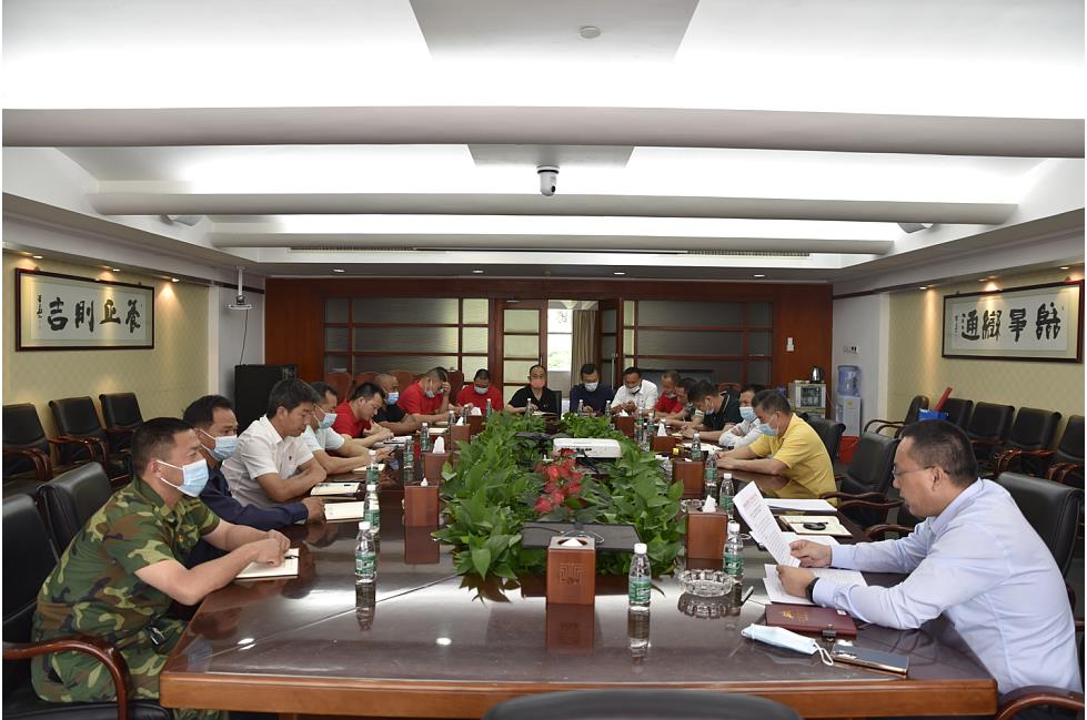 組織生活會(huì)3.jpg 組織生活會(huì)3.jpg